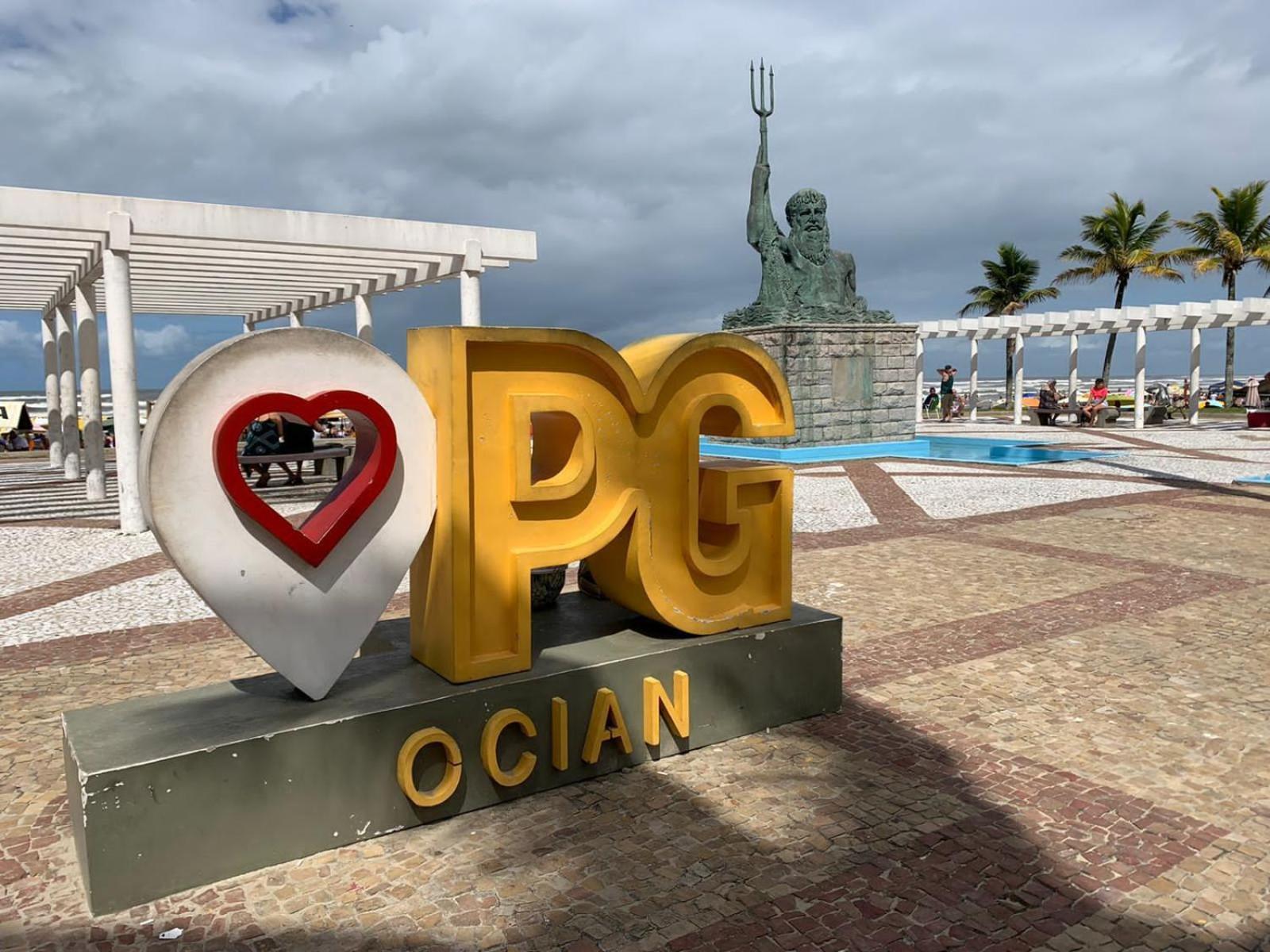 Apartamento Frente Ao Mar Com Varanda E Piscina Praia Grande  Buitenkant foto
