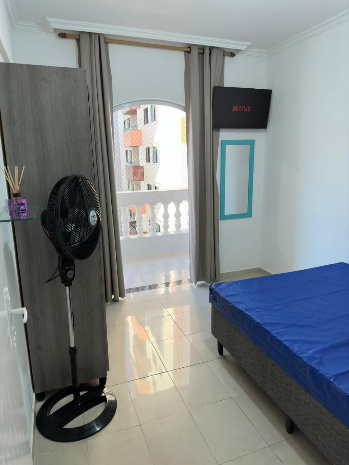 Apartamento Frente Ao Mar Com Varanda E Piscina Praia Grande  Buitenkant foto