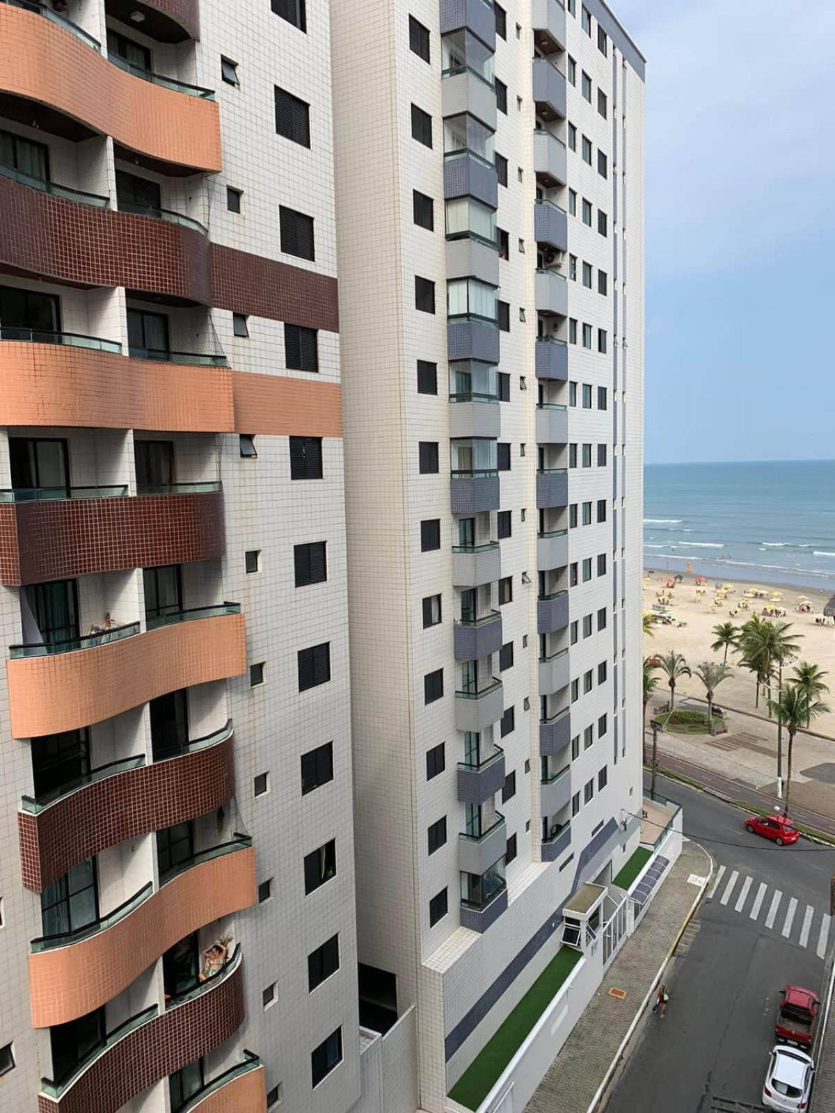 Apartamento Frente Ao Mar Com Varanda E Piscina Praia Grande  Buitenkant foto