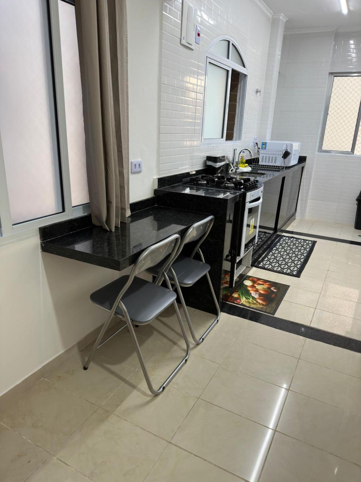 Apartamento Frente Ao Mar Com Varanda E Piscina Praia Grande  Buitenkant foto